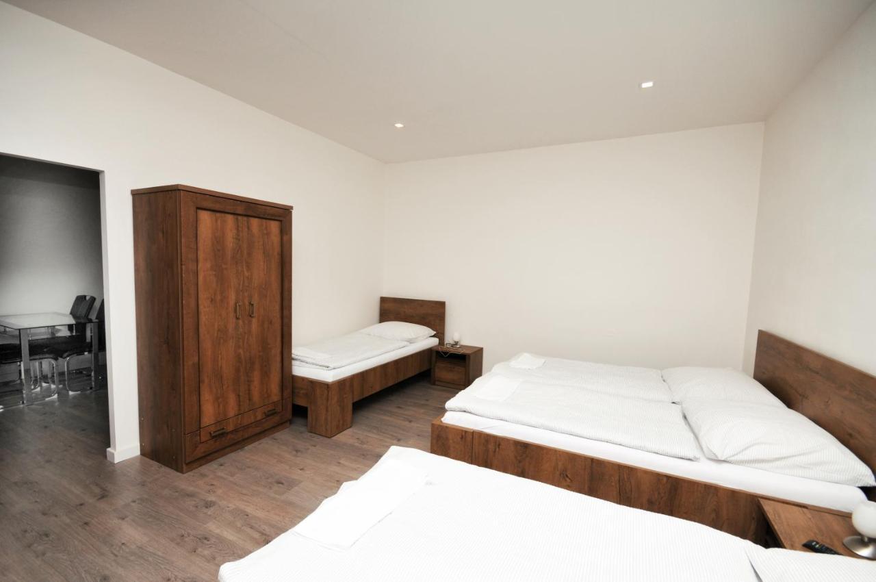 Lučenec Apartmany Mojzitov Dvor מראה חיצוני תמונה